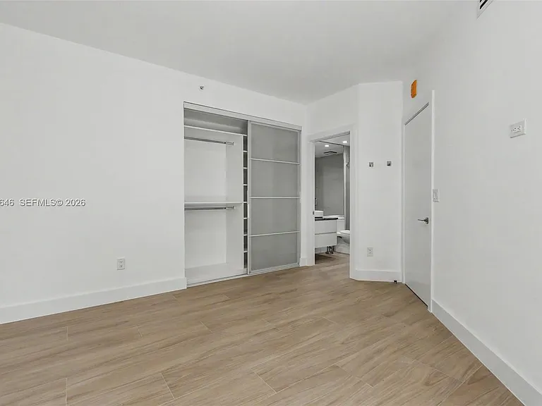 731 Crandon Blvd #208 — Photo 37