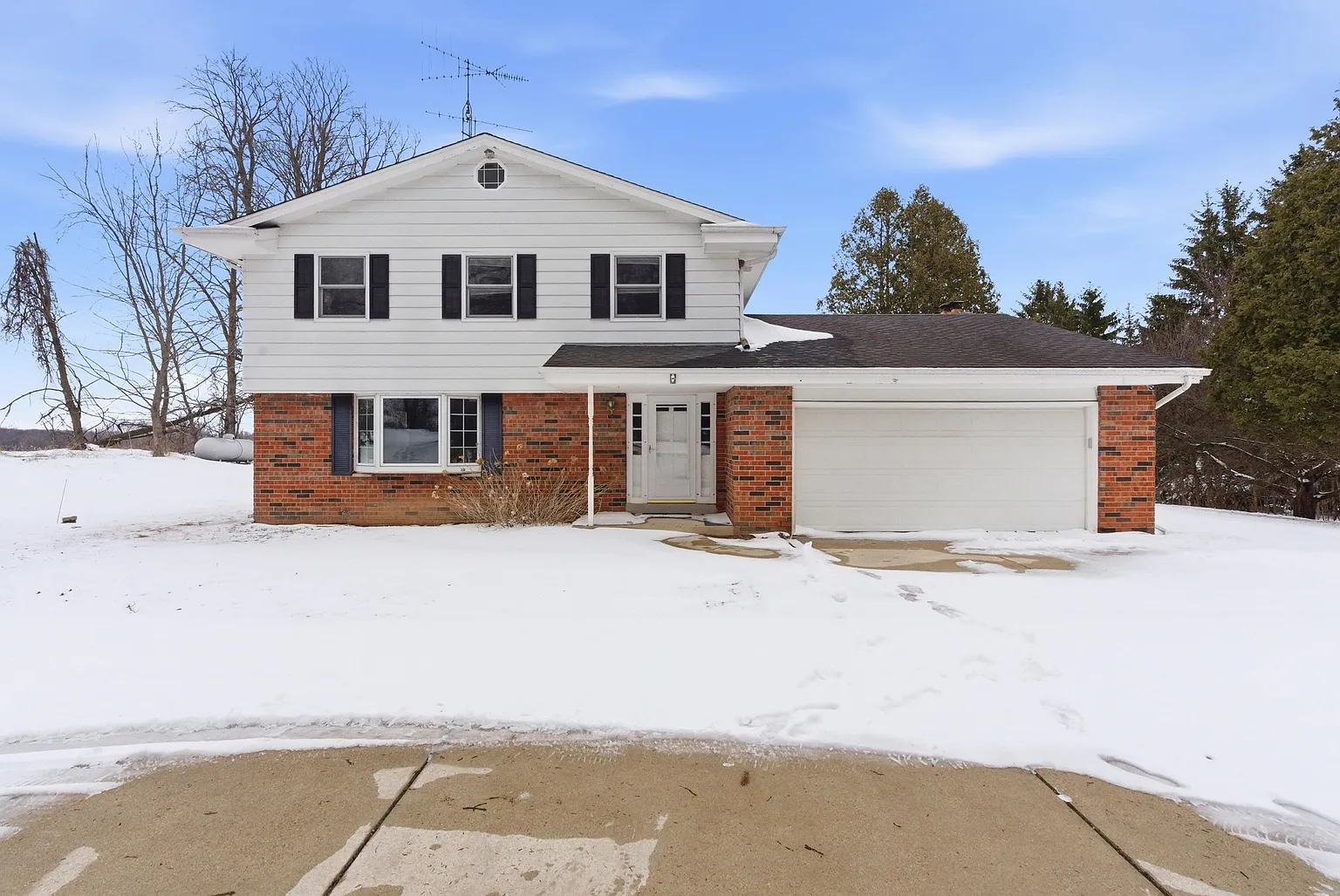 3642 County Road I photo 1