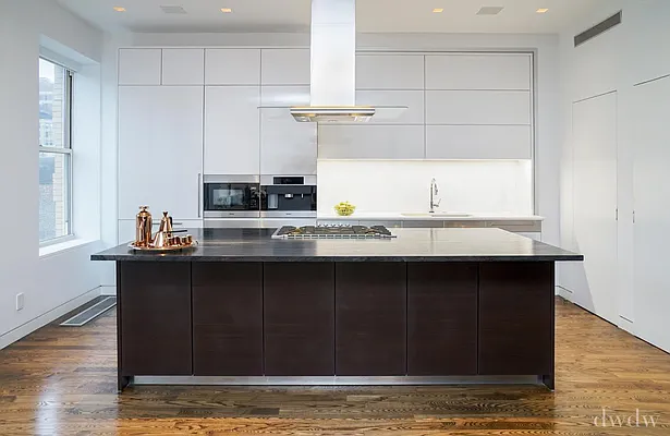 Sold by Compass | media 2