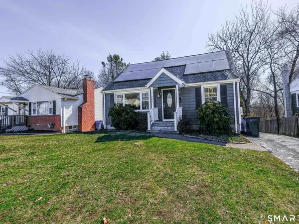 709 Pine Rock Avenue, Hamden, CT 06514