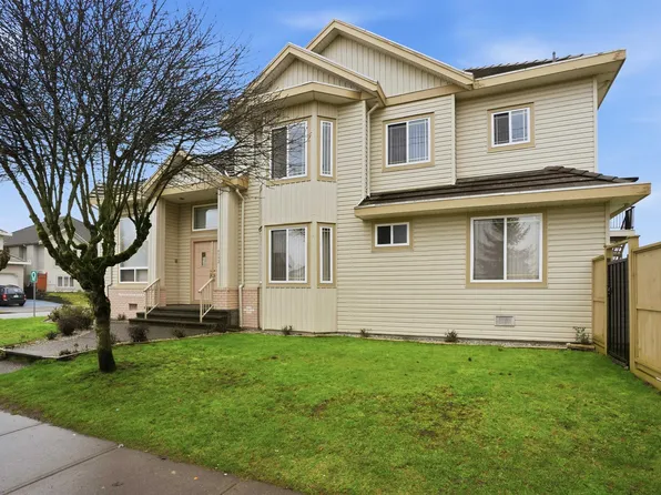 6593 125a St, Surrey, BC V3W 6S9