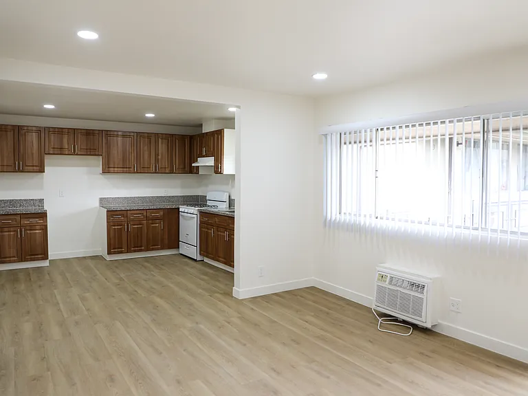 Jessie Street Apartments — Photo 28