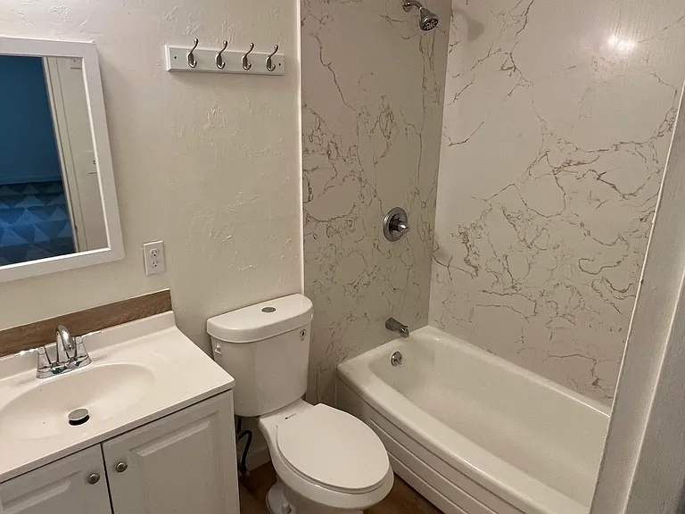 263 Euclid Ave #203 — Photo 6
