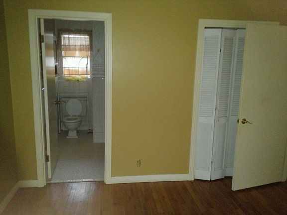 4th image of 275 E Caldwood Dr