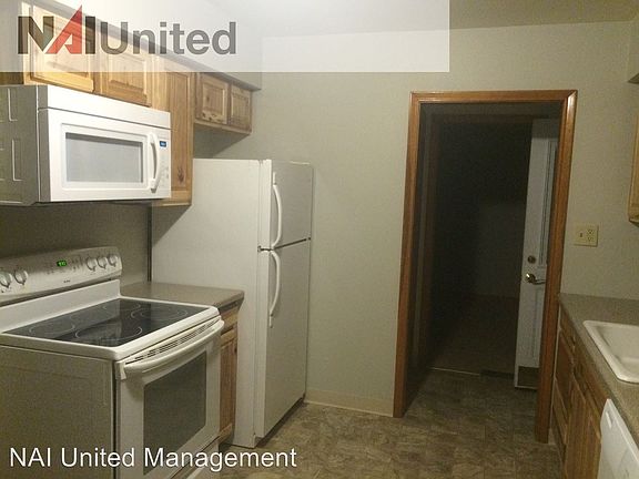 5th image of 1512 Linden Way