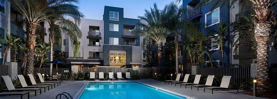 Avalon Warner Place
