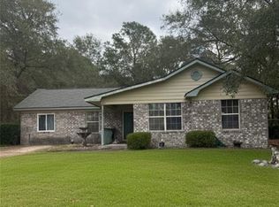 329 Jefferson Cir SE, Allenhurst, GA 31301