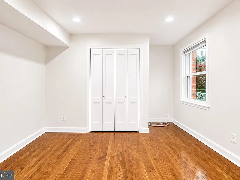 3927 Pennsylvania Ave SE #101 — Photo 15
