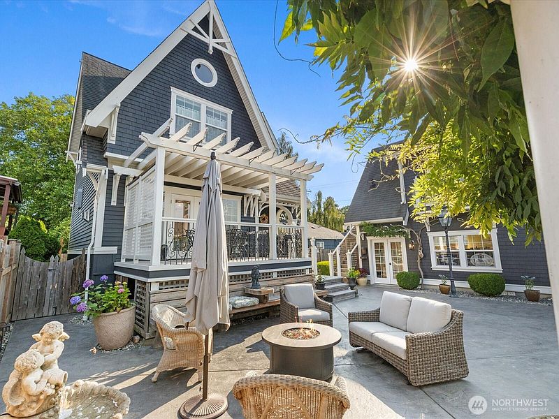 2nd image of 519 Talbott Street