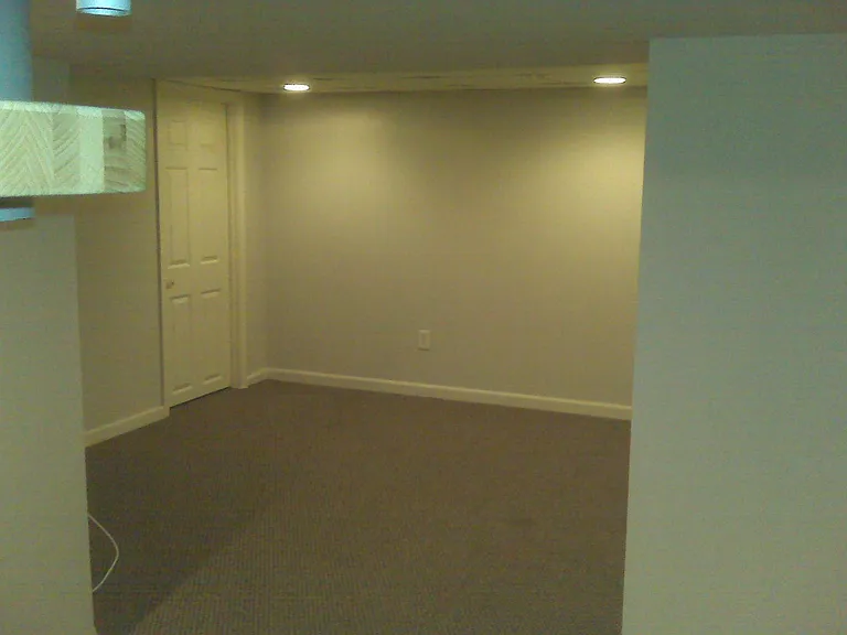 1227 Stevens Ave — Photo 6