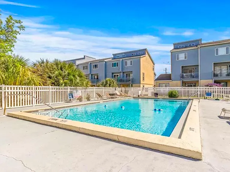 330 Bluefish Dr #207 — Photo 3