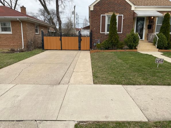 3846 Brummel St, Skokie, IL 60076