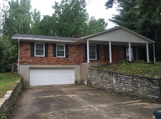 6039 S Orient St, Burlington, KY 41005