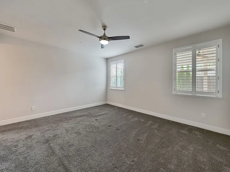 200 Moisant Ct — Photo 17