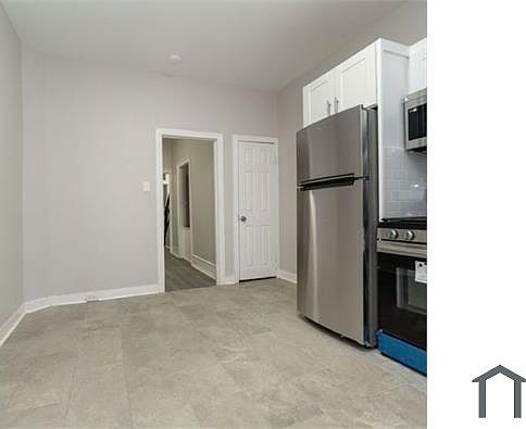 5th image of 3740 N Park Ave