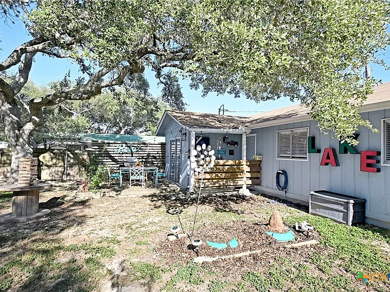 553 Scenic Dr — Photo 29