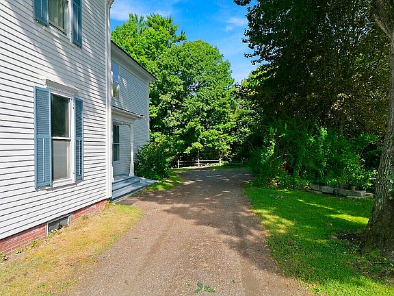 4th image of 52 Kinderhook Street
