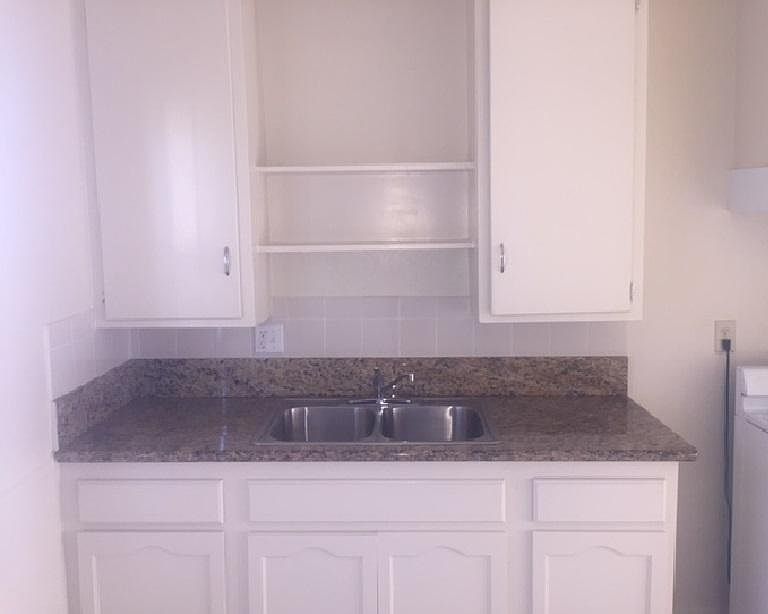 2nd image of 627 Island Ave APT 7