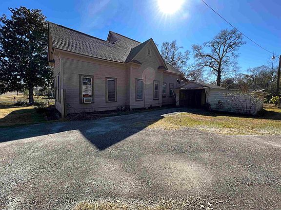 3rd image of 501 W Main St