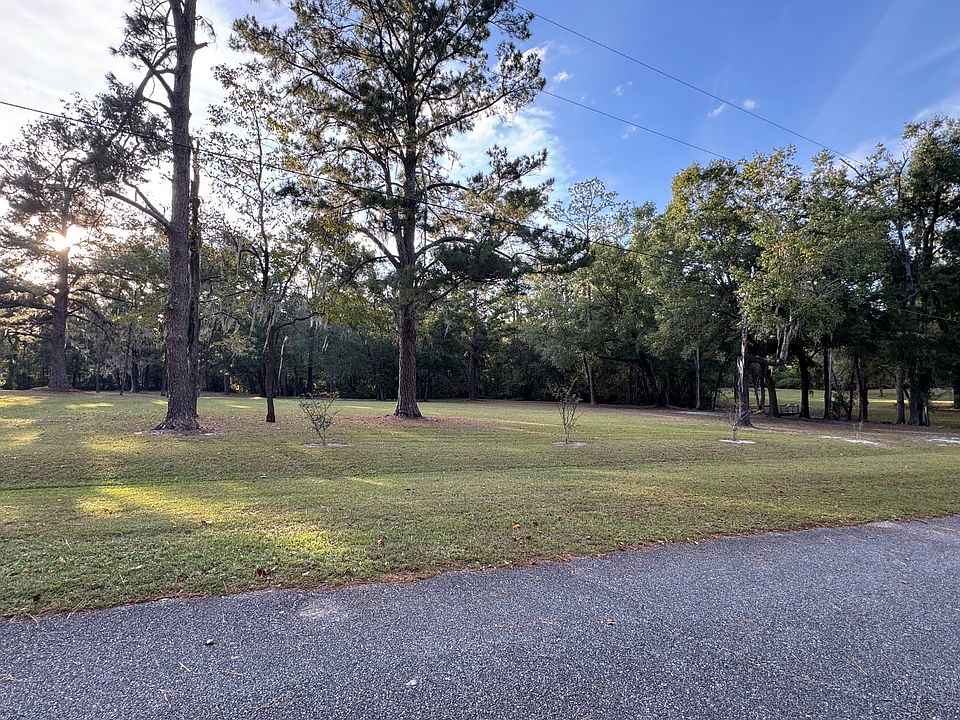 2nd image of SW Zierke Dr