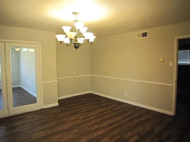 1610 Toplea Dr — Photo 9