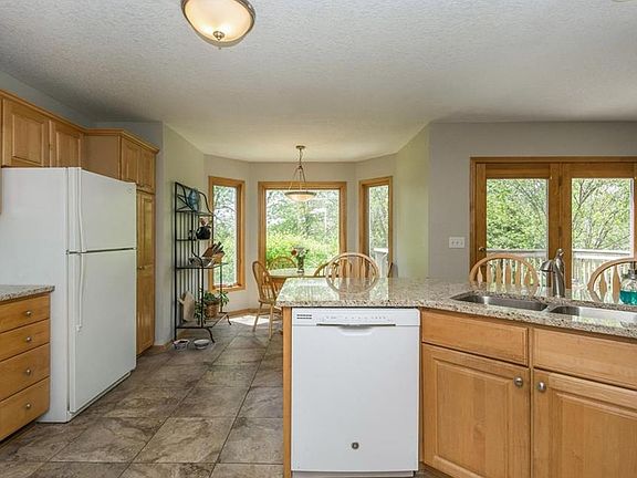 4th image of 3106 SW Coves Dr
