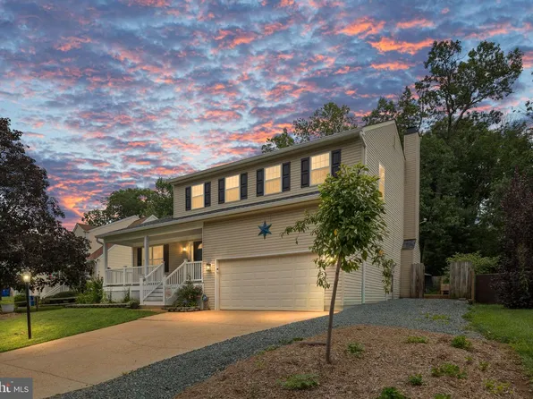 30 Ridgewood Dr, Stafford, VA 22556