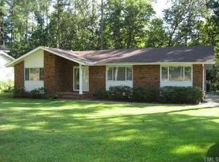 5800 Dumfries Dr, Raleigh, NC 27609