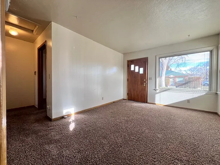 2722 W Bannock St — Photo 4