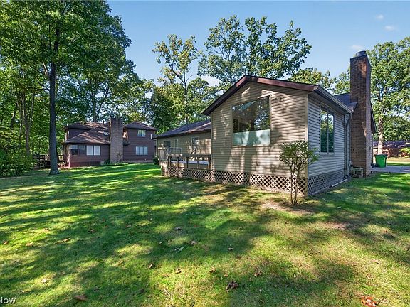 5th image of 700 Austin Dr