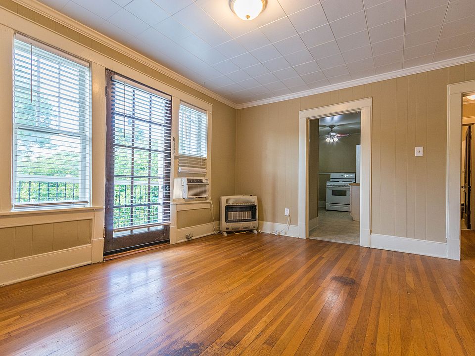 2500Kavanaugh_C1-1647