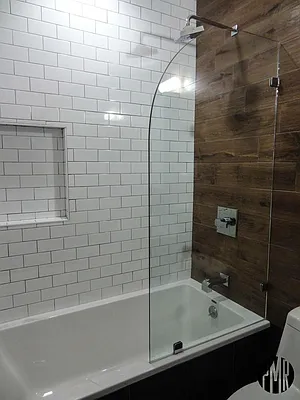 Rented by Premier Metro Realty Corp | media 25