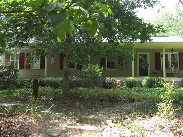 283 Wesley Chapel Rd, Lexington, GA 30648