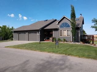 7234 Tanager Dr, Rapid City, SD 57702