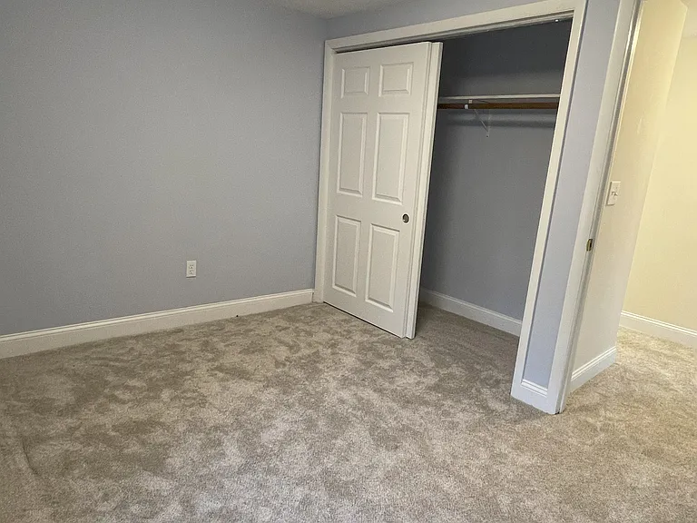110 Scott St — Photo 23