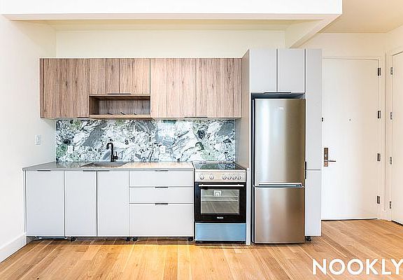 5th image of 169 Johnson Ave #416