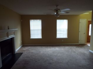 1677 Cutters Mill Dr, Lithonia, GA 30058