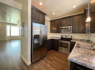 452 S Tri Terra Ln, Provo, UT 84601