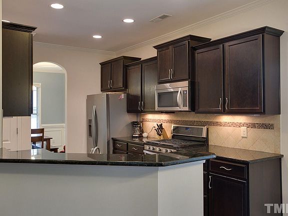 4th image of 4518 Cottendale Dr