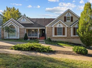 720 Carman Oaks Ct, Ballwin, MO