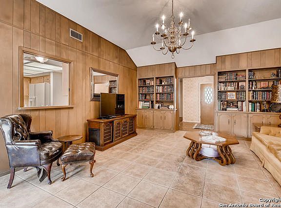 3rd image of 11106 Whisper Meadow St