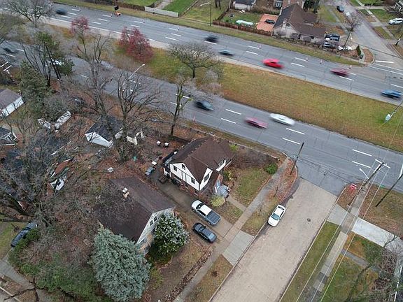 5th image of 1021 S Denwood St