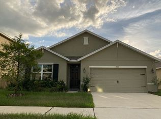 9831 Warm Stone St, Thonotosassa, FL 33592