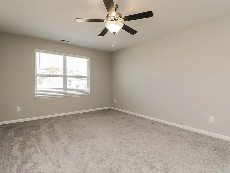 548 Wendell Falls Pkwy — Photo 10
