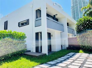 2180 Brickell Ave, Miami, FL 33129