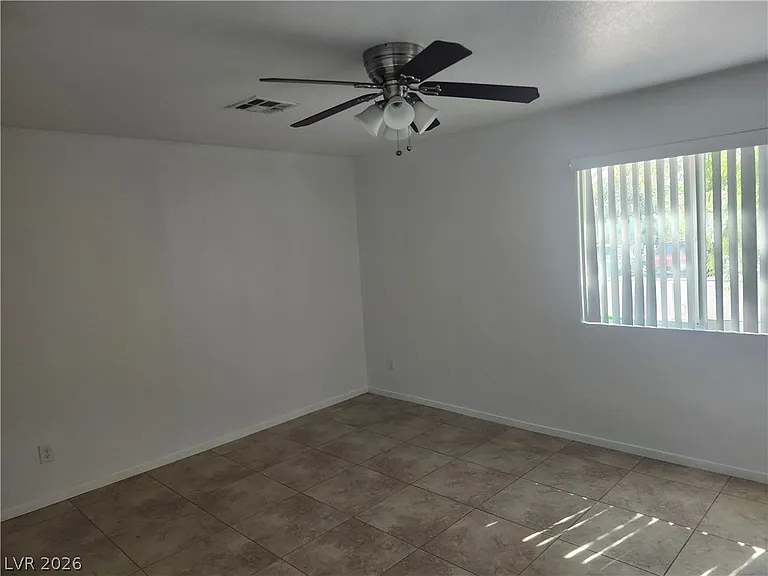 1213 Virgil St — Photo 10