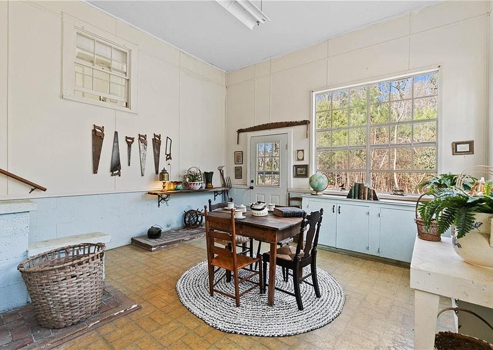 28th image of this home