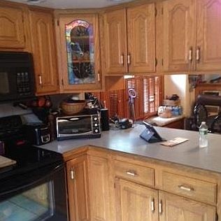 3rd image of 2476 Cleveland Ave