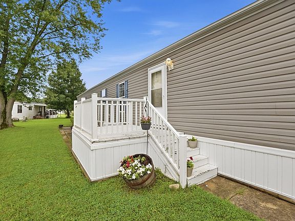 4th image of 4100 Troy Rd #36
