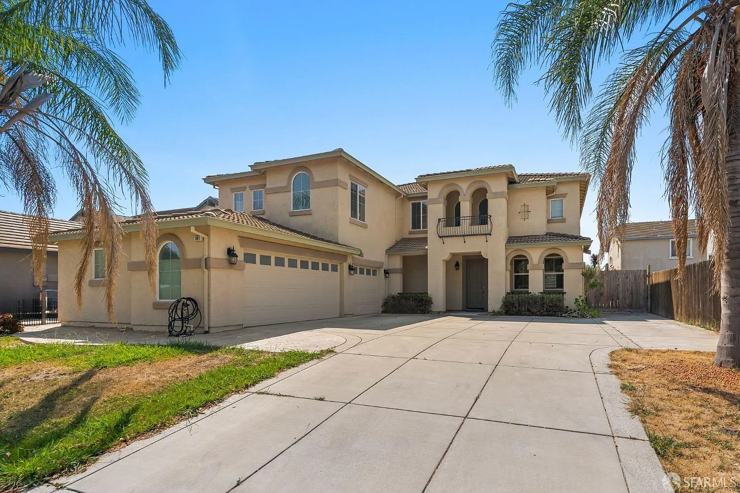 141 Monet Dr photo 1